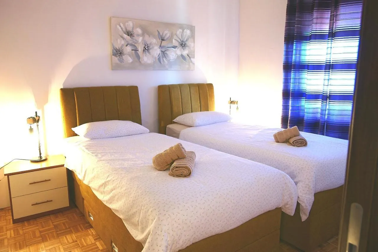 Apartment Grbin Πούλα Κροατία